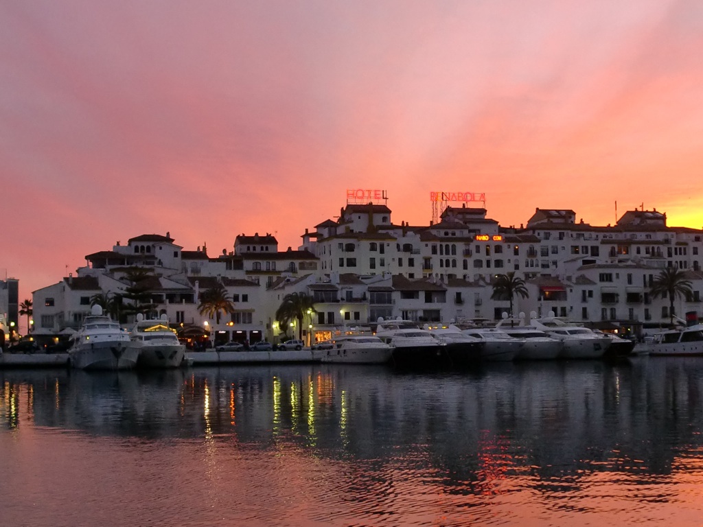 Todas las propiedades en venta in Marbella - Puerto Banus