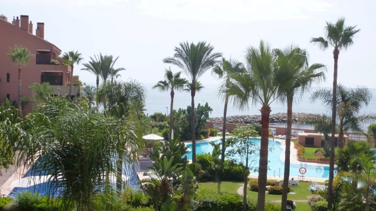 Seafront Apartments for Sale<br>Marbella Unique Properties
