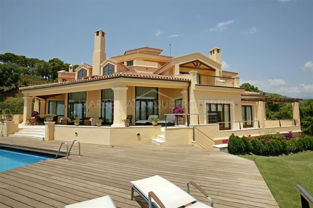 Stunning Spanish style villa in the prestigious La Zagaleta