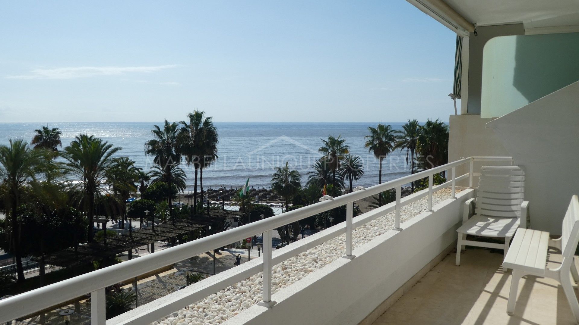 Marbella Centro – Apartamento de playa con 3 dormitorios en alquiler de Larga Temporada