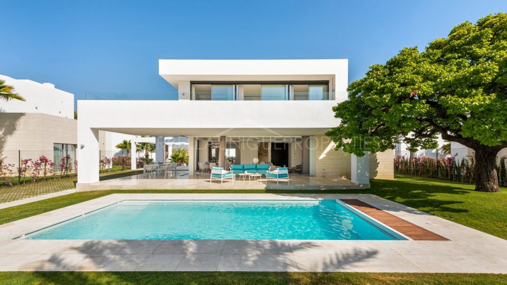 Villa en venta en La Finca - Inmobiliaria Marbella Unique Properties