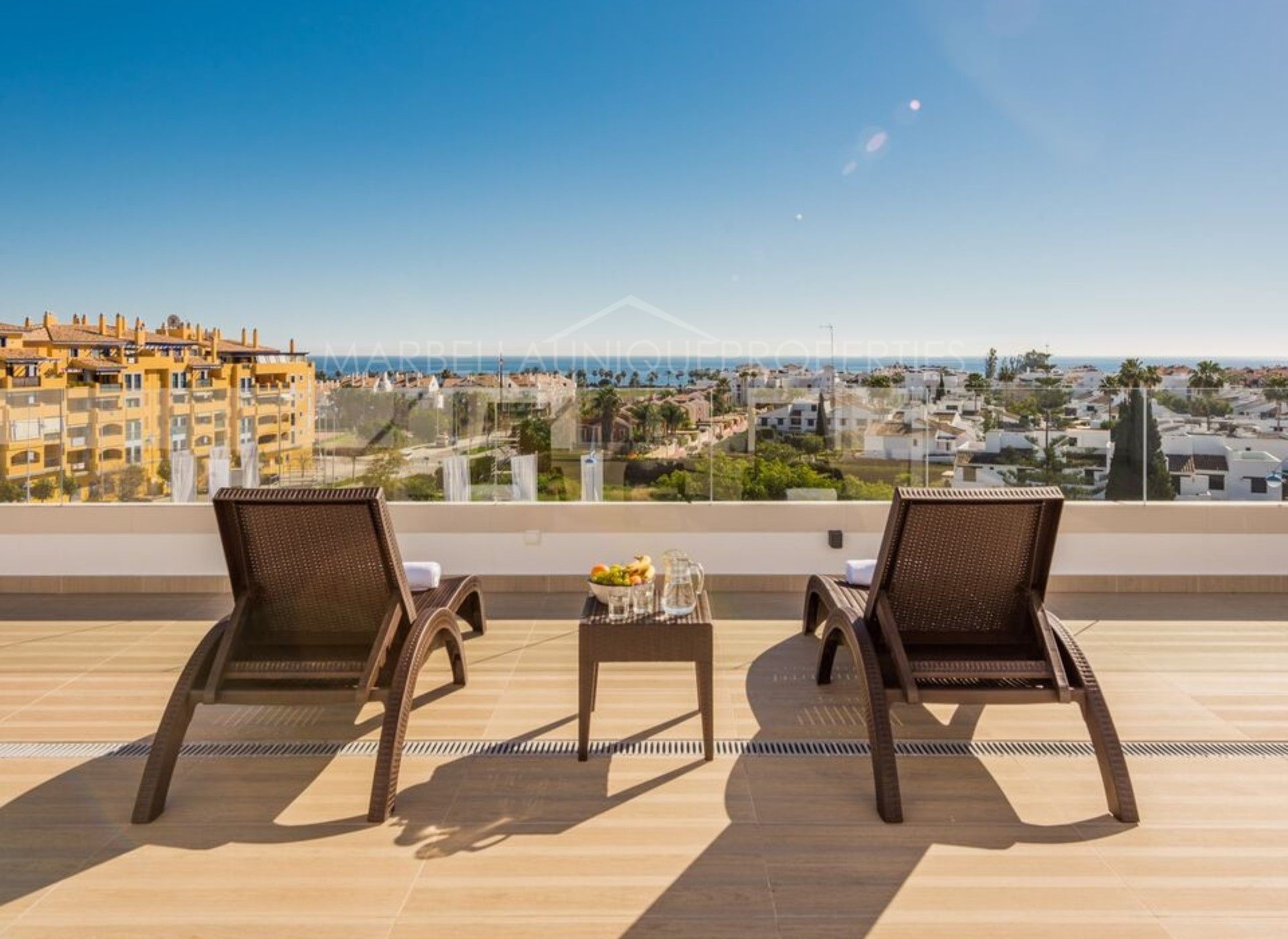 Short Term Rental beachside apartments and penthouses in San Pedro