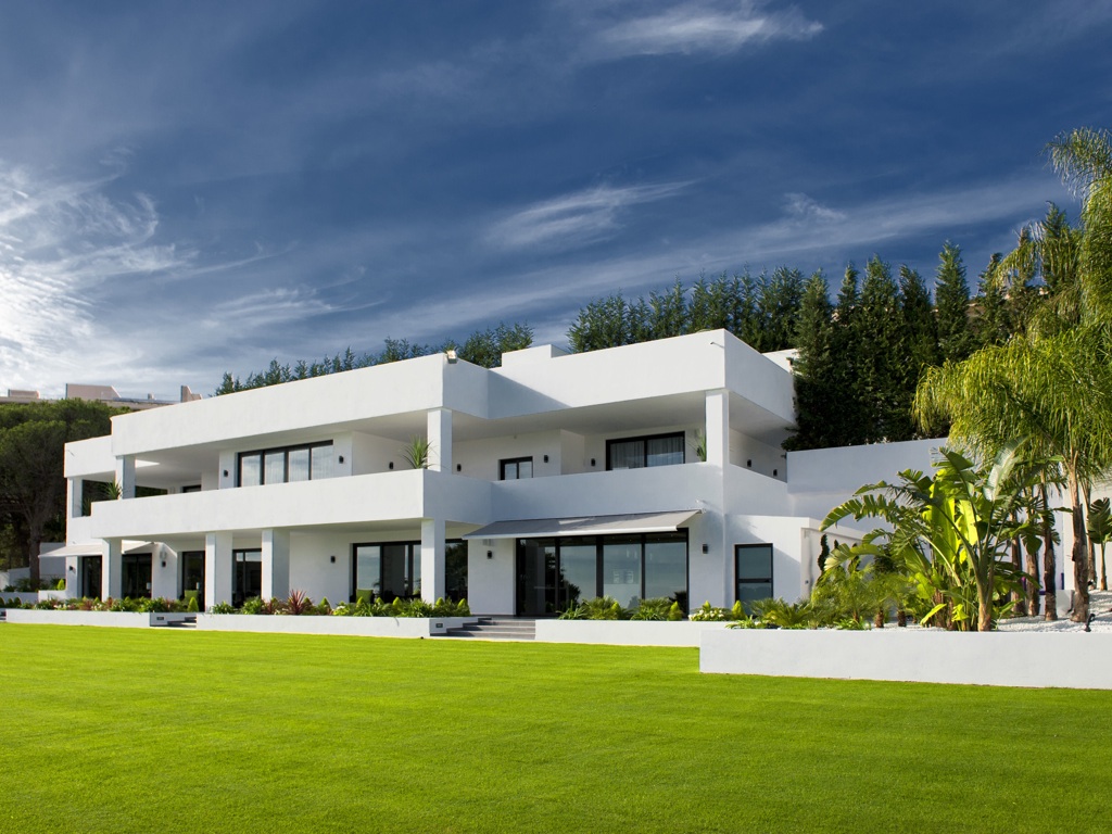 villas for sale in Marbella Golden Mile